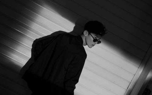 明星微博小号里藏着啥林允率性沈月可爱白敬亭只有鞋和举铁