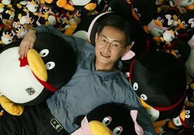 马化腾很无奈:你们怎么都卖QQ号了!网友:因为可以换套房